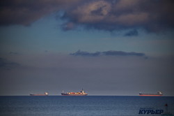 Январское море в Одессе накануне морозов (ФОТО, ВИДЕО)