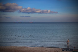 Январское море в Одессе накануне морозов (ФОТО, ВИДЕО)