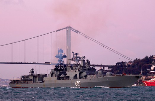 Что забыл российский противолодочный корабль “Североморск” в Черном море
