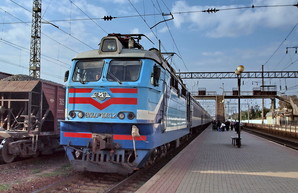 На женский праздник «Укрзализныця» назначила дополнительные поезда из Одессы
