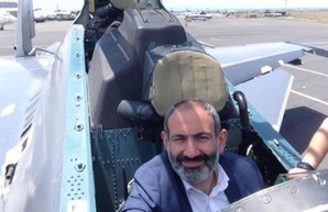 Кремль ломает баланс Южного Кавказа продажей Армении Су-30СМ, но открывает перспективы для Украины