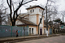 В Одессе вместо старинного особняка рядом с вокзалом построят многоэтажный "Аполлон" (ФОТО)