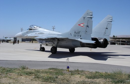 Про распродажу венгерских МиГ-29 и "стержень" Будапешта