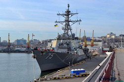 В Одессе гостит американский эсминец: он пробудет до 27 февраля (ФОТО)