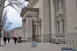 В Одессе открылся Памятник Книголюбу (ФОТО)
