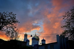 Вечер в Одессе: 50 оттенков оранжевого (ФОТО)
