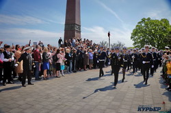 Будущие моряки прошли парадным маршем по Одессе (ФОТО, ВИДЕО)