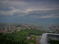 На Одессу надвигается гроза: фото с высоты птичьего полета