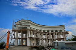Реставрация Воронцовской Колоннады в Одессе: вид с квадрокоптера (ФОТО, ВИДЕО)