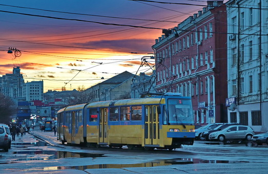Первые два многосекционных трамвая для Одессы уже купили, скоро их соберут