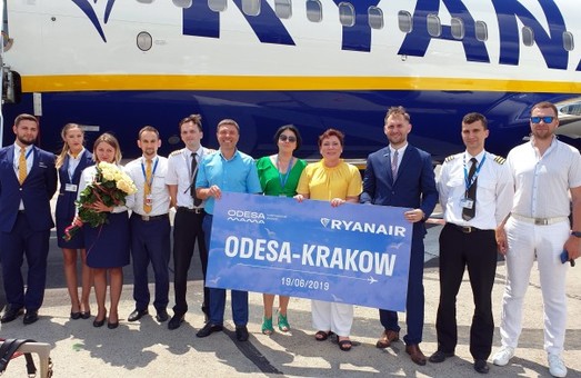 «Ryanair» сегодня выполнил свой первый рейс из Одессы в Краков