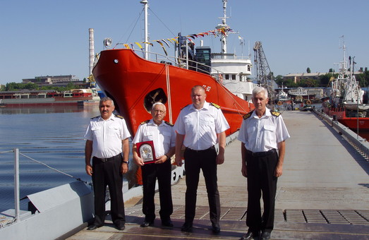 Крупнейшее гидрографическое судно Украины ГС-82 вот уже полсотни лет на службе у Госгидрографии