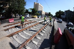 В Одессе пробуют новую технологию укладки трамвайных путей на улице Прохоровской