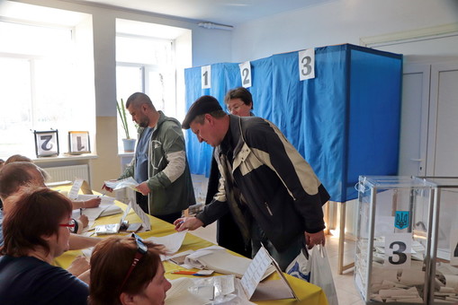Явка избирателей в Одесской области почти 17,5%