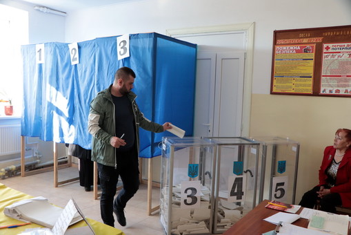 Явка избирателей в Одессе пока на уровне примерно 35%
