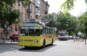 ЧП с одесским электротранспортом: временно обесточены почти все маршруты