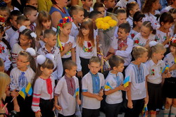 Новый учебный год в Одессе: как это было в исторической школе №26 (ФОТО, ВИДЕО)