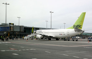 Авиакомпания «airBaltic» приостанавливает авиарейсы из Одессы в Ригу с 26 октября
