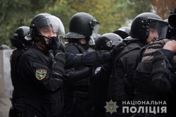 В Одессе полиция училась подавлять массовый бунт в тюрьме (ФОТО, ВИДЕО)