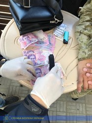 В Одесской области задержали при взятке начальников полиции и погранслужбы