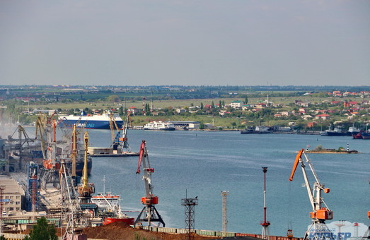 Порт Черноморск под Одессой увеличил перевалку грузов почти на четверть