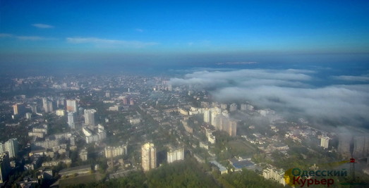 Выше облаков: показываем, как на Одессу идет туман (ФОТО, ВИДЕО)