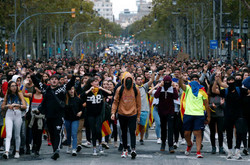 Радикализация протестов в Барселоне: знакомый гибридный сценарий для Испании