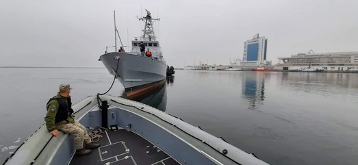 Катера типа "Айленд" перевели на базу ВМС Украины в Одесском порту (ФОТО)