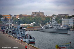 В Одессу прибыла международная эскадра НАТО (ФОТО)
