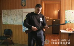 500 стволов и 100 тысяч патронов сдали в полицию жители Одесской области