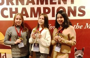 Одесские школьницы стали победительницами интеллектуальной олимпиады в Йельском университете