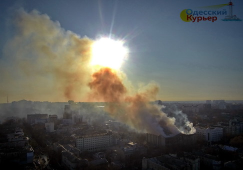 8 декабря объявлено днем всеукраинского траура после смертельного пожара в Одессе