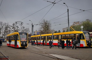 «Одесгорэлектротранс» собирает два новых трамвая