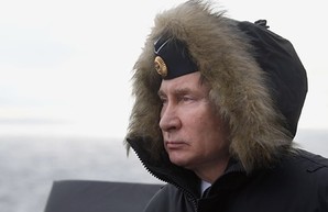 Зачем Путин надел пилотку