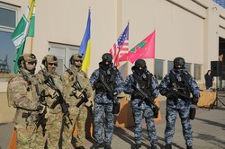 В Одессе морской охране передали снаряжение из США (ФОТО)