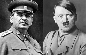 Целовались ли "в десна" Сталин и Гитлер во Львове?