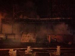 Ночной пожар в Одессе: сгорело кафе