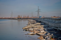 Дамба Хаджибейского лимана снова угрожает затопить целый район в Одессе (ФОТО, ВИДЕО)