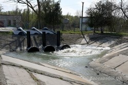 В озеро Котлабух на юге Одесской  области впервые за 13 лет начали закачивать воду