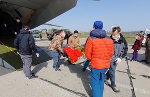 В Одессу из зоны АТО на лечение доставили 14 раненых украинских военнослужащих