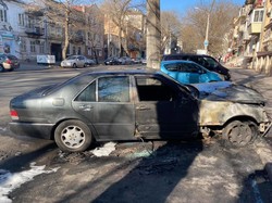 В Одессе сгорел автомобиль активиста (ФОТО)