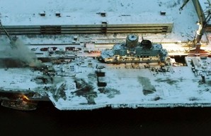 Ремонт авианесущего крейсера “Адмирал Кузнецов” как и ожидалось, зависает надолго