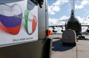 “Гуманитарный” проект Кремля: из России с ненавистью 