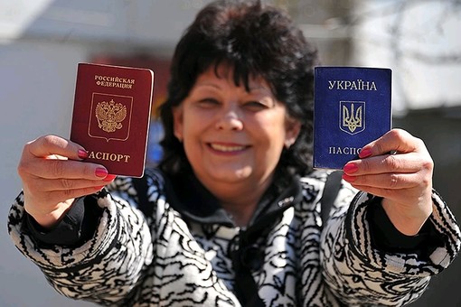 Проблема раздачи российских паспортов выходит за пределы Донбасса и оккупированного Крыма