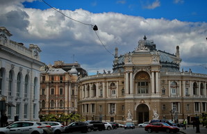 Красивая майская Одесса под облаками (ФОТО)