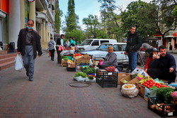 Одесса уже без карантина: в городе процветает торговля (ФОТО)