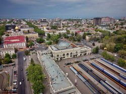 Одесский железнодорожный вокзал с высоты птичьего полета (ФОТО)