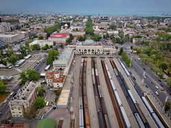 Одесский железнодорожный вокзал с высоты птичьего полета (ФОТО)