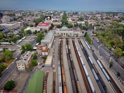 Одесский железнодорожный вокзал с высоты птичьего полета (ФОТО)