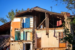 В Одессе рухнул старый дом около Нового рынка (ФОТО)